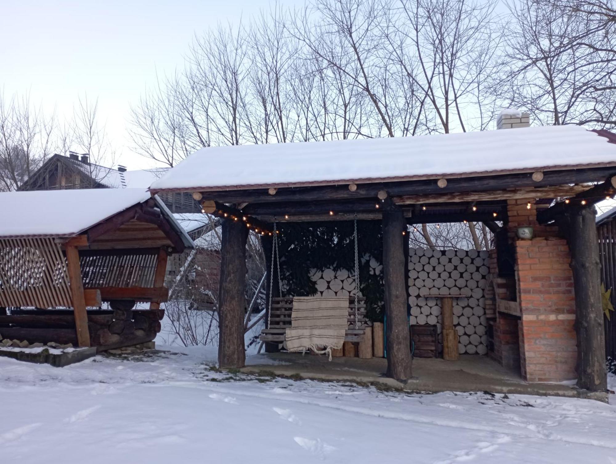 Sadyba Sunny House Pilipets Exterior foto